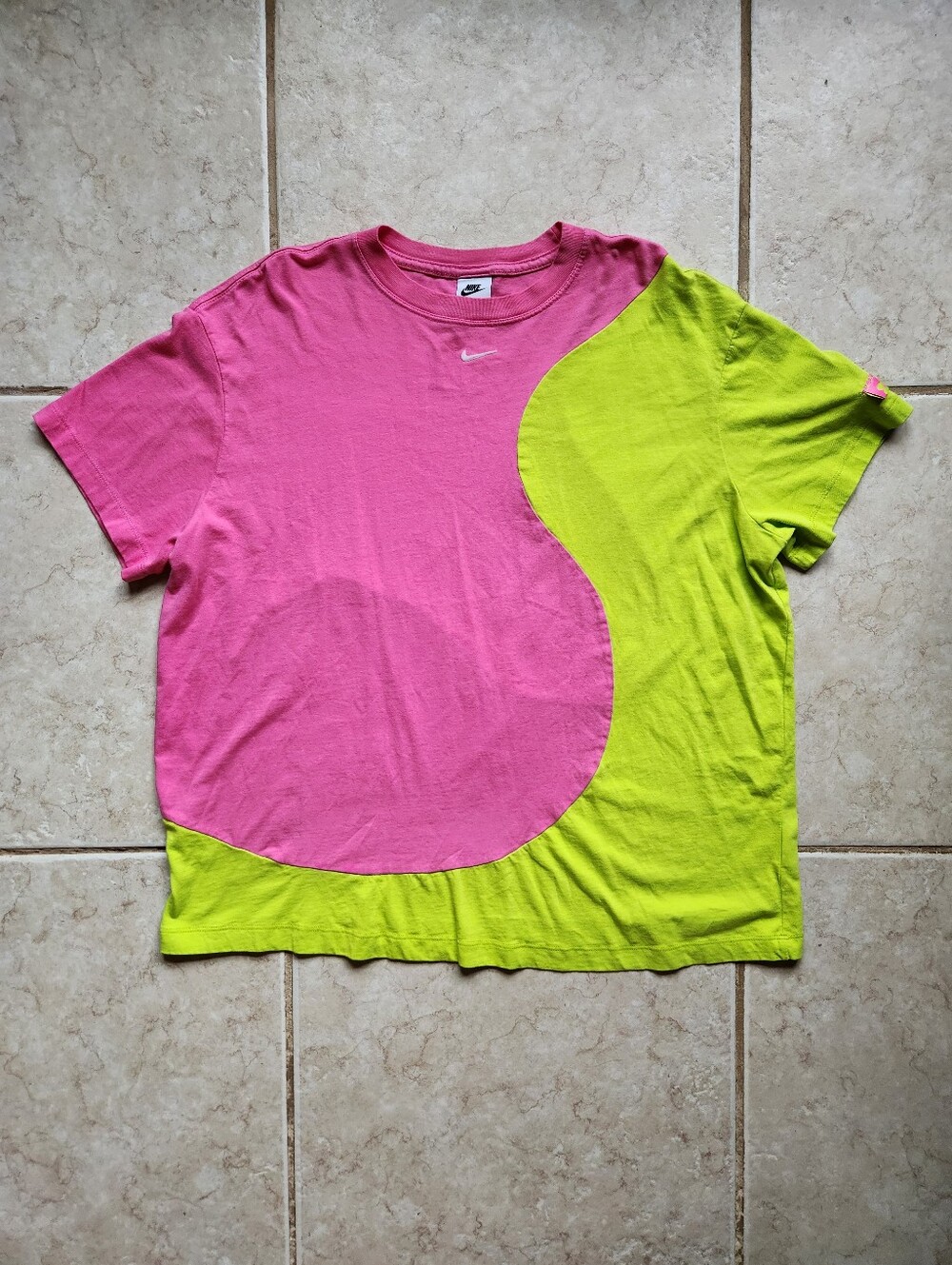 RARE Nike Uphoria Colorblock Wave Short Sleeve T-Shirt Pink Lime Green Women XL